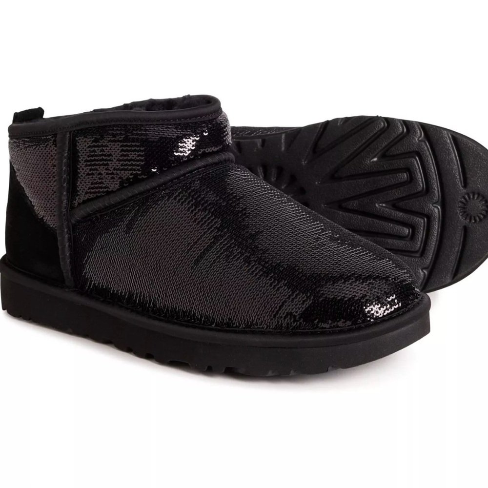 New UGG Women's Classic Ultra Mini Mirror Ball Boots Black Size 6